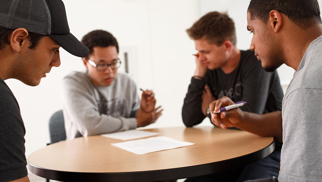 Students applying for housing